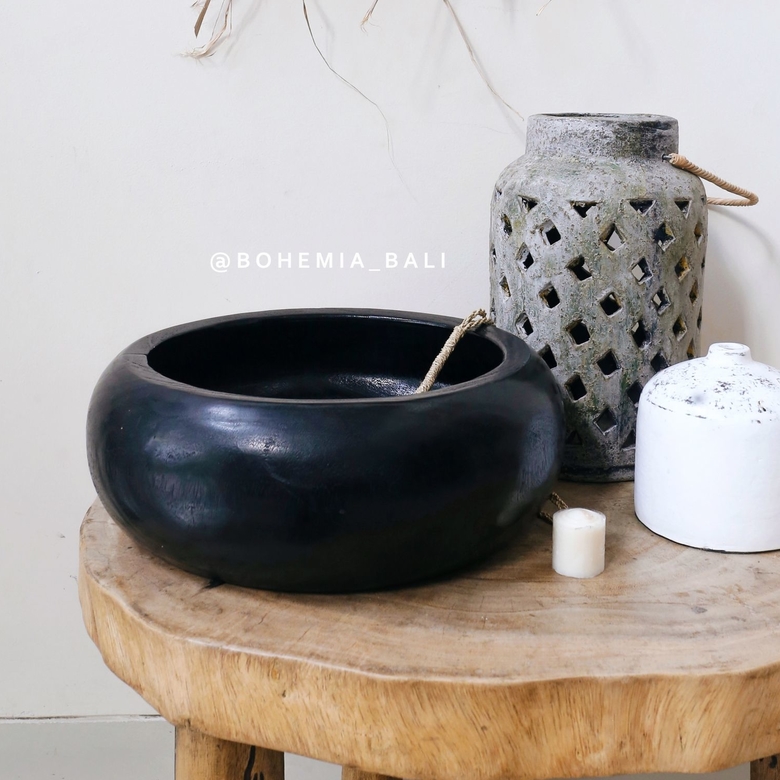 Деревянная чаша из массива дерева джати