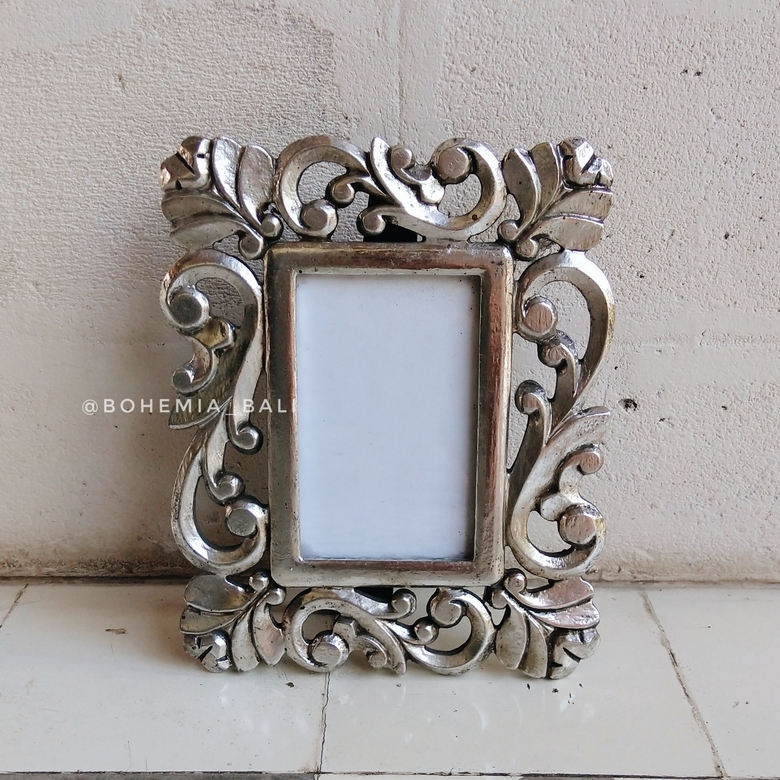Деревянная рамка ручной работы серебро