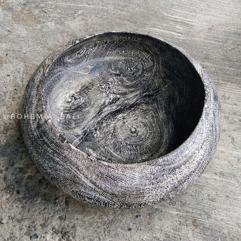 Чаша из массива дерева джати