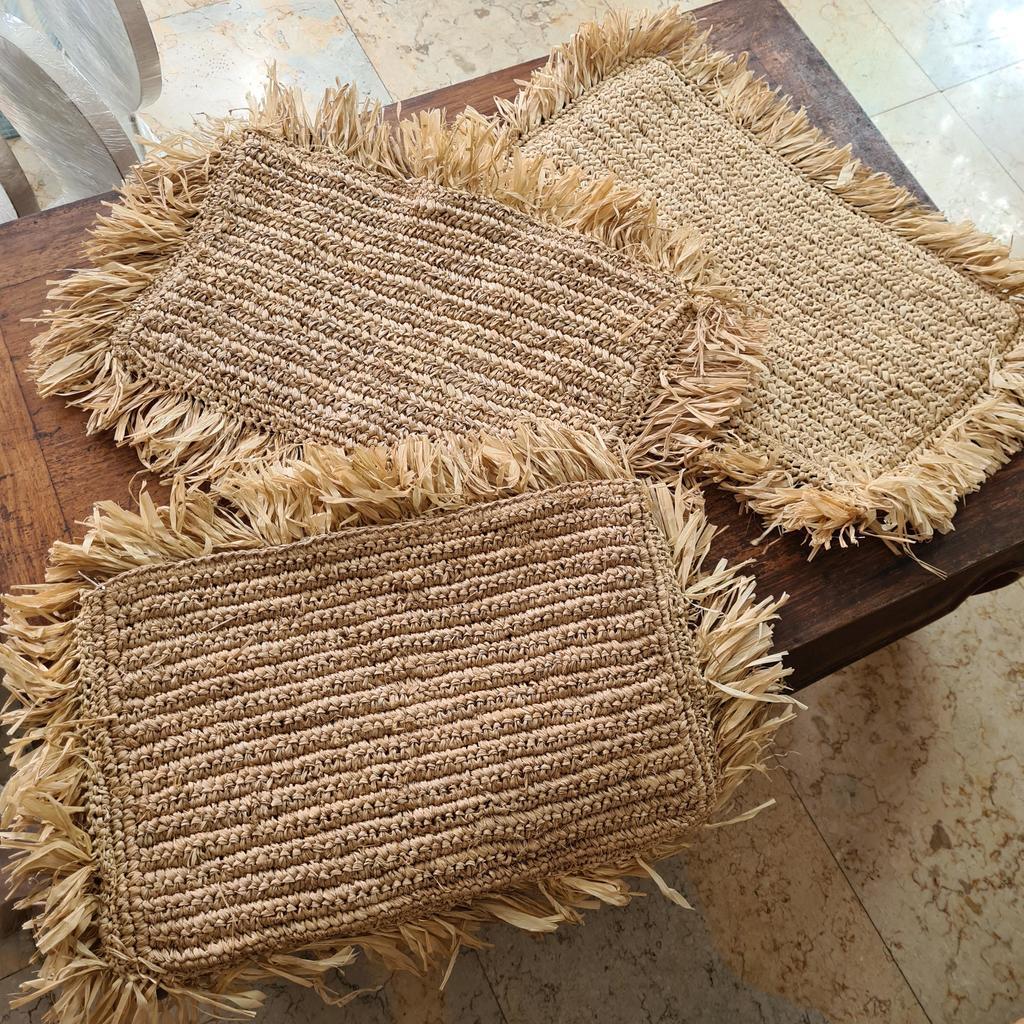 Наволочки из пальмовой рафии