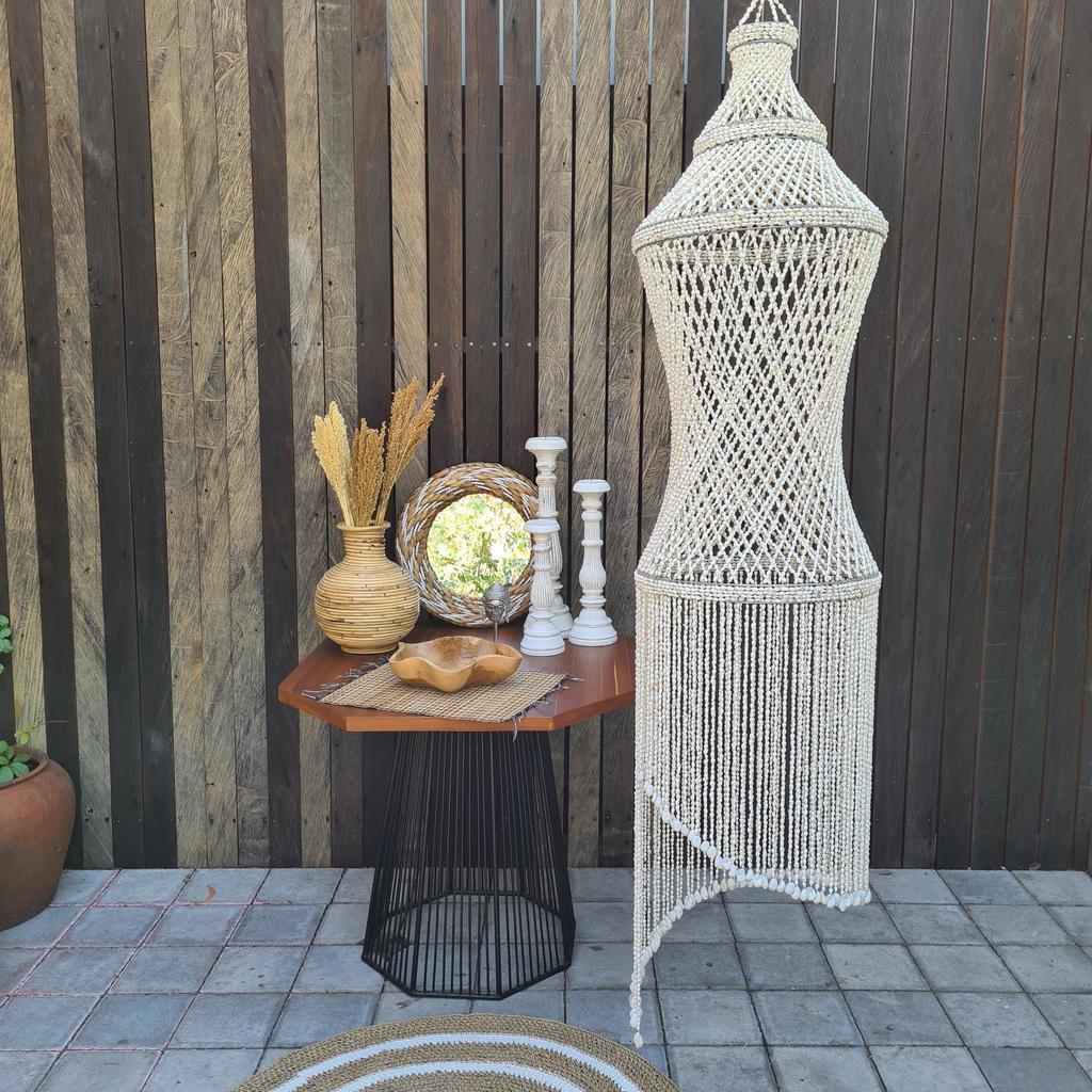 Люстра 3 белые ракушки 40х175