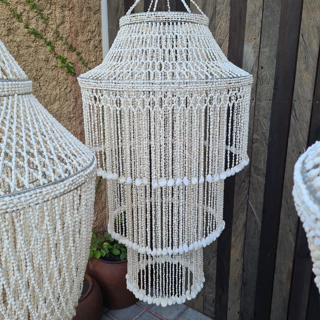 Люстра 12 белые ракушки 60х120