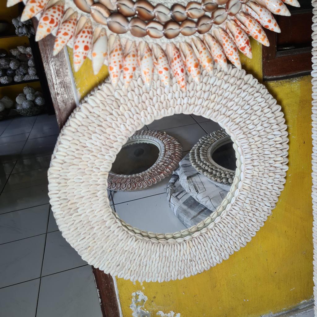 Зеркало 91 Ракушки мелкие Д42