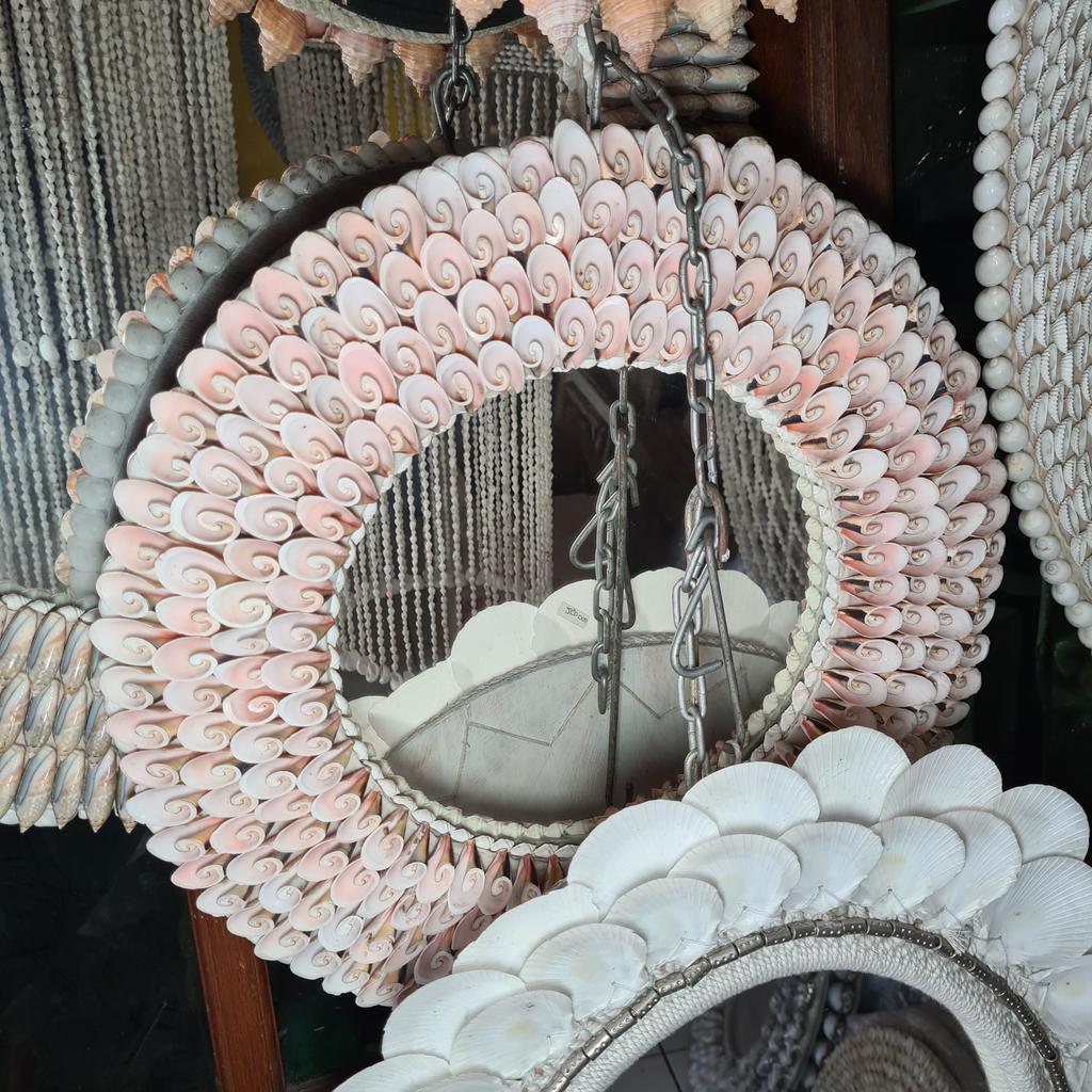 Зеркало 93 Ракушки розовые большое Д44