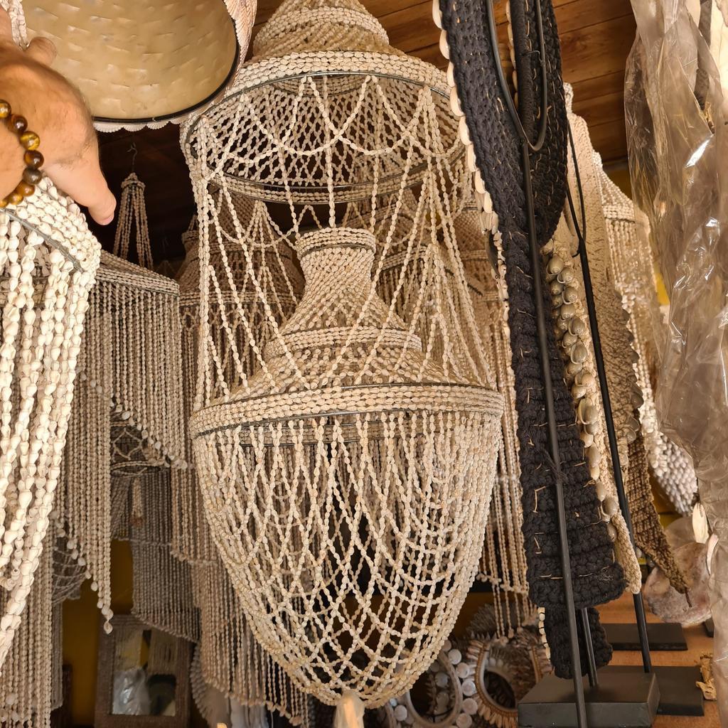 Люстра 21 Белые ракушки двойная 40х115