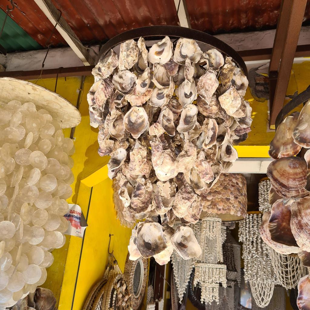 Люстра 50 Большие ракушки устричные 50х55