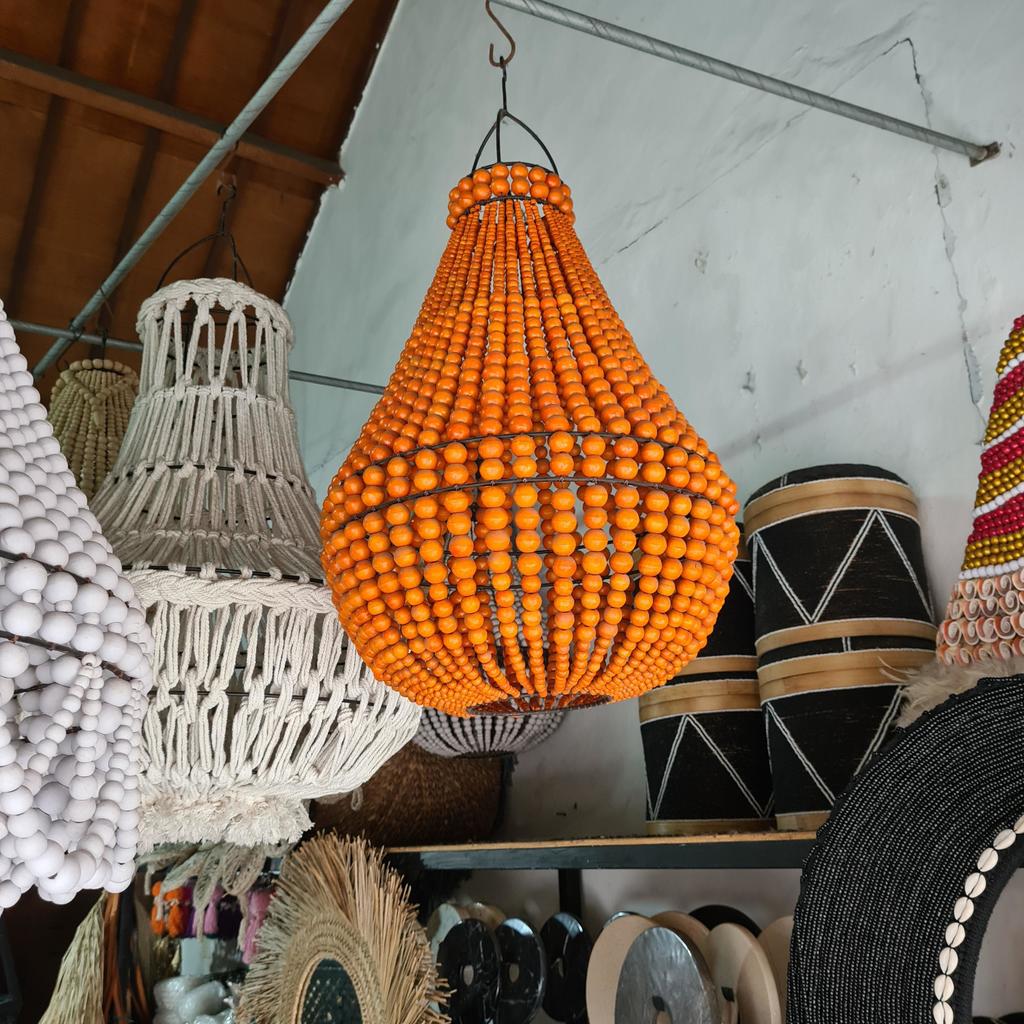 Люстра из деревянных шариков 18 Рыжая Д40