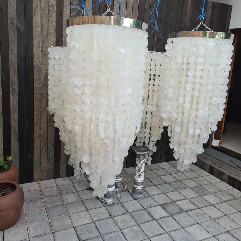 Люстра из ракушек 66 Поющие ракушки 60х140