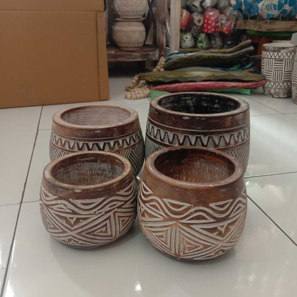 Вазы низкие 4шт