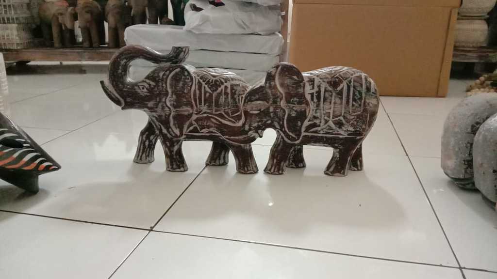 Статуэтка Слоны