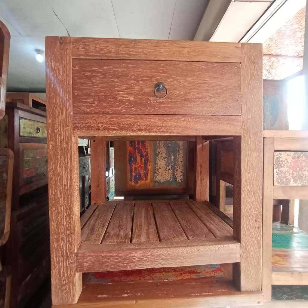 Тумба прикроватная 20