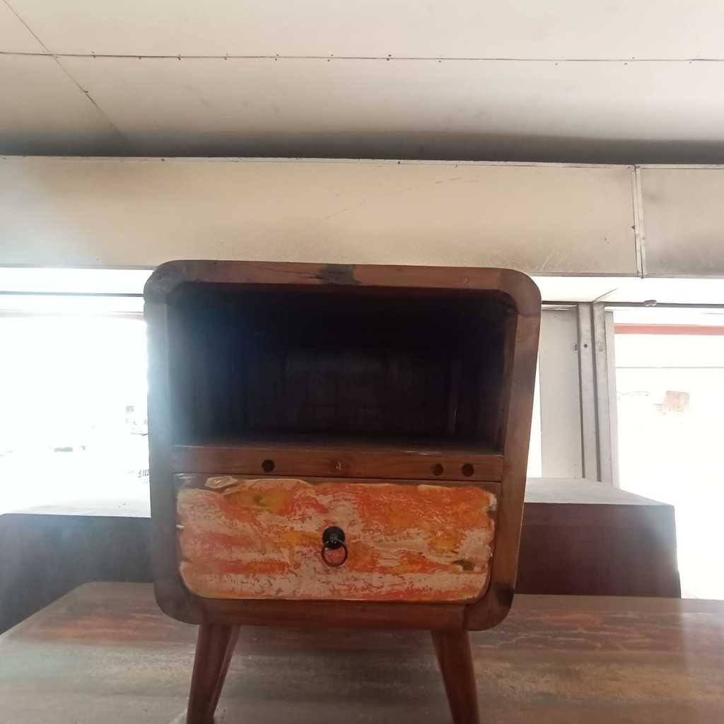 Тумба прикроватная 23