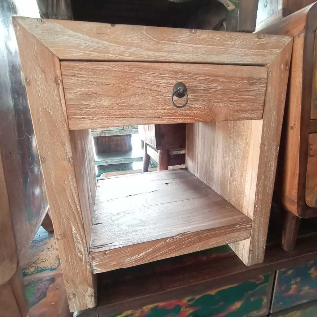 Тумба прикроватная 35