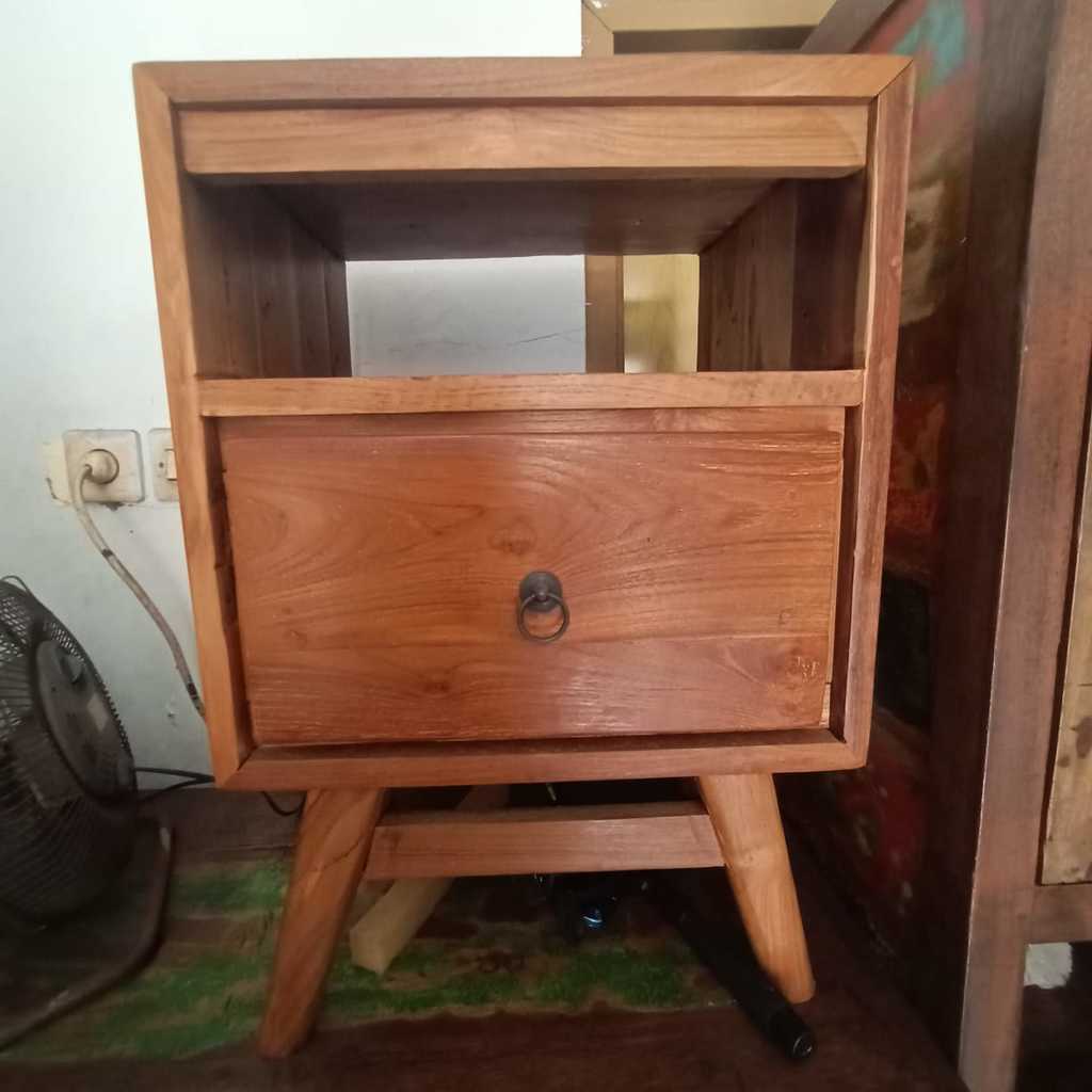 Тумба прикроватная 37