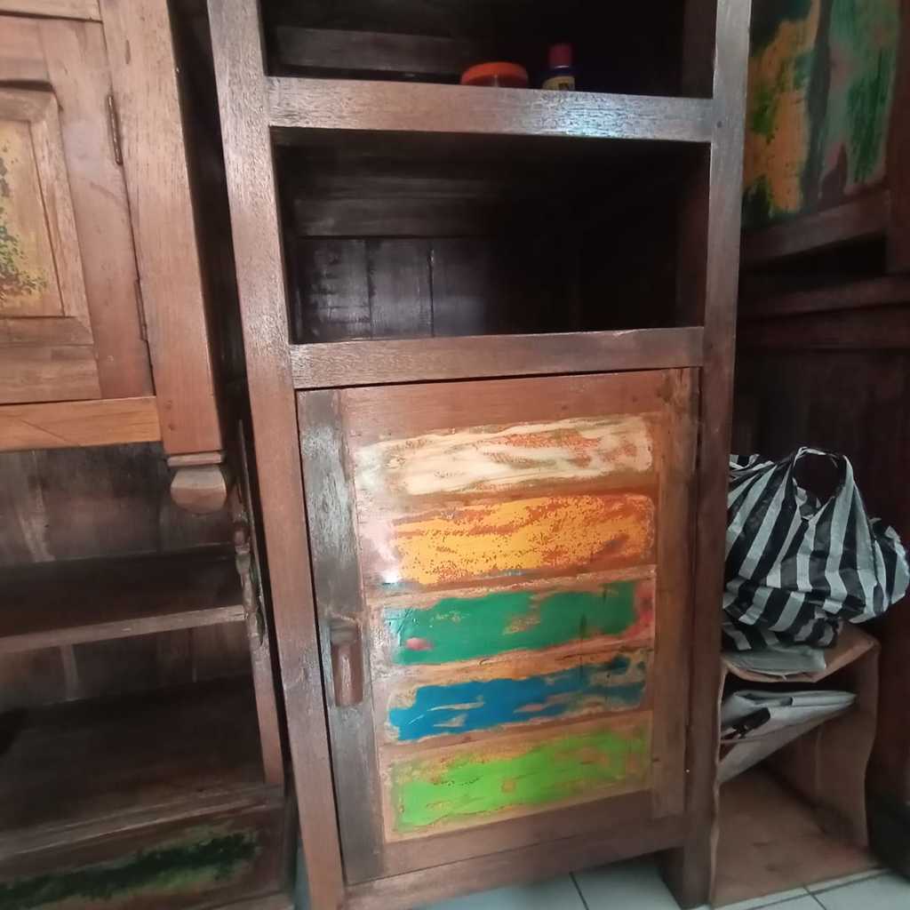 Тумба с полкой