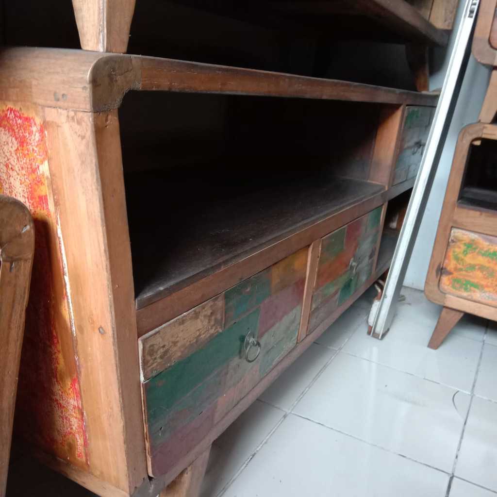 Тумба под ТВ 18