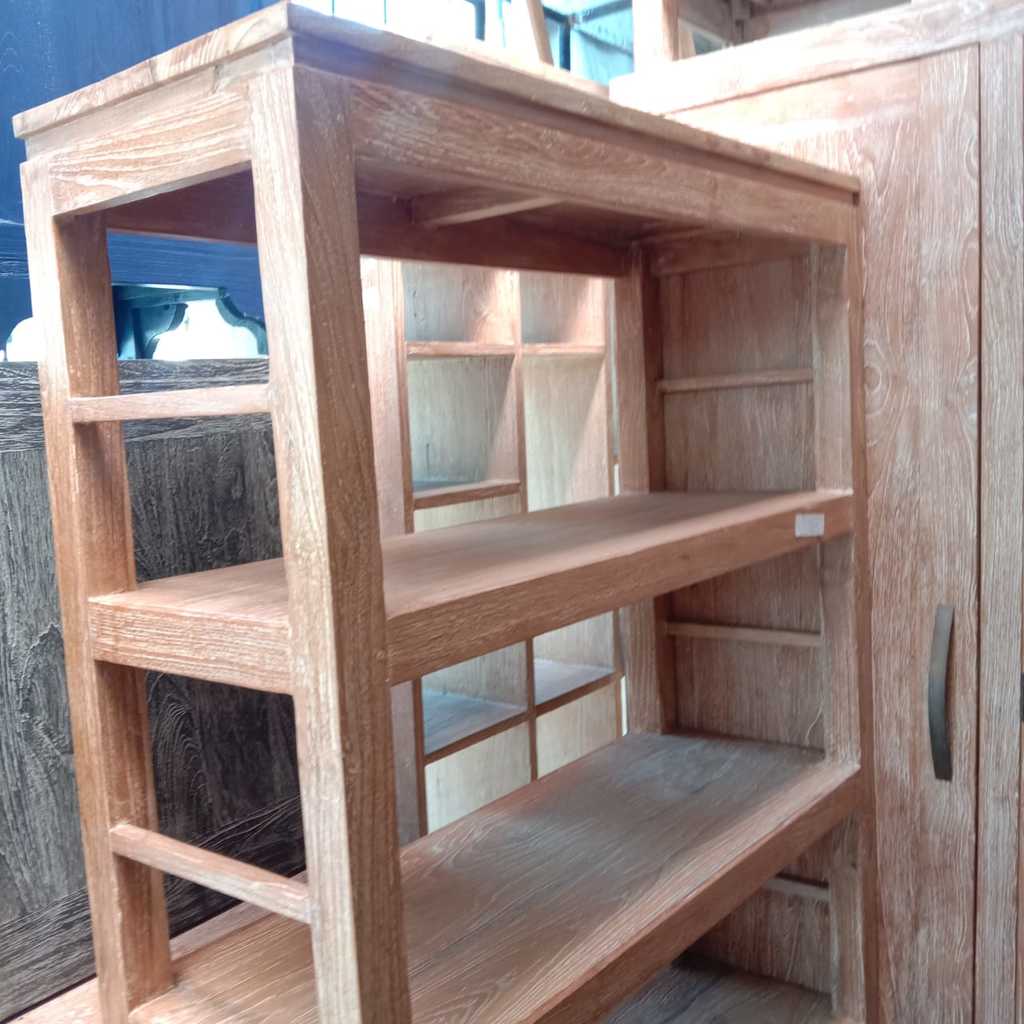 Полка книжная 2