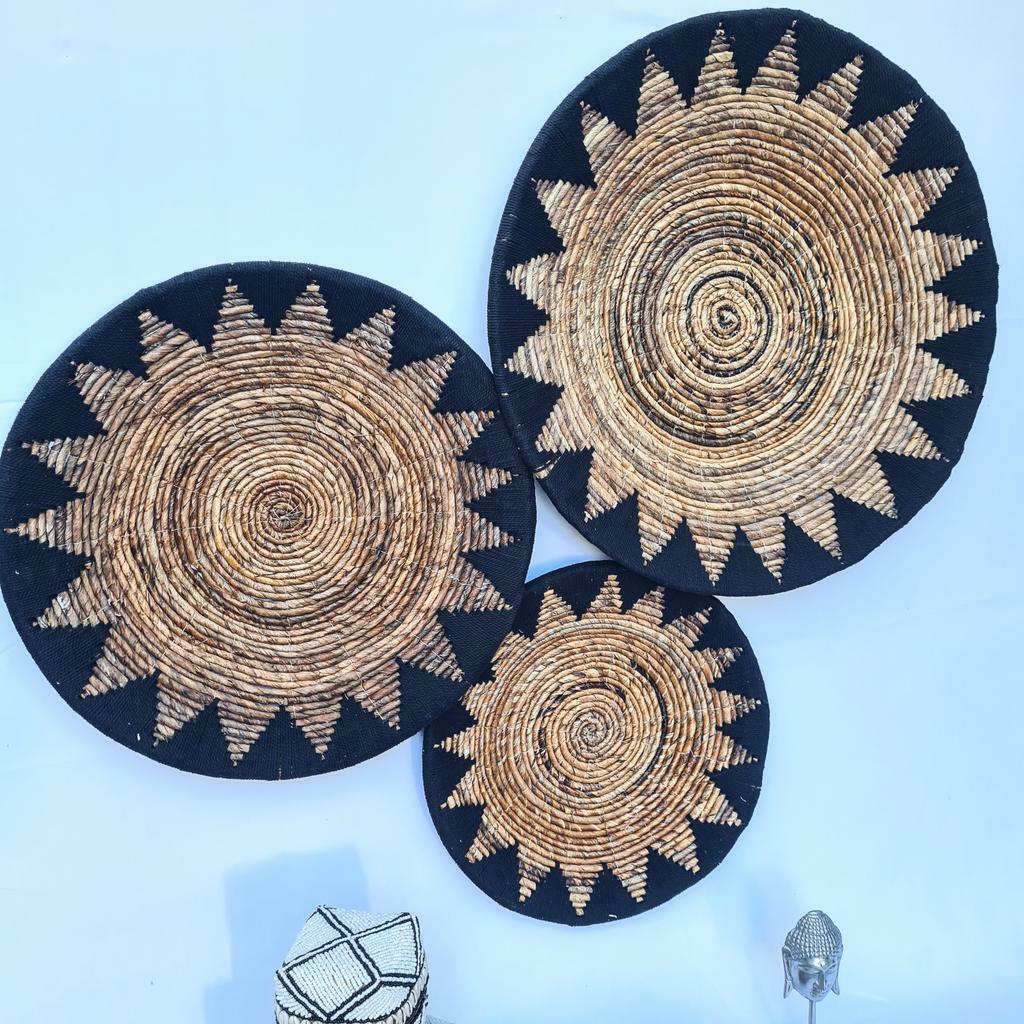 Тарелки плетеные 30 40 50см банановый лист черное макраме