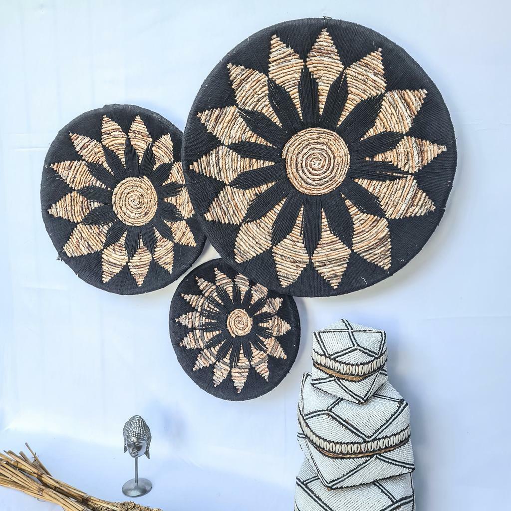 Тарелки плетеные 30 40 50см банановый лист черное макраме