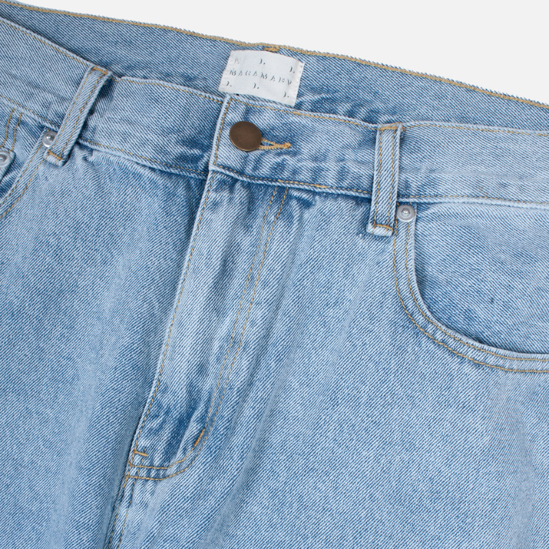 Бетіндегі спермы бар Беркова