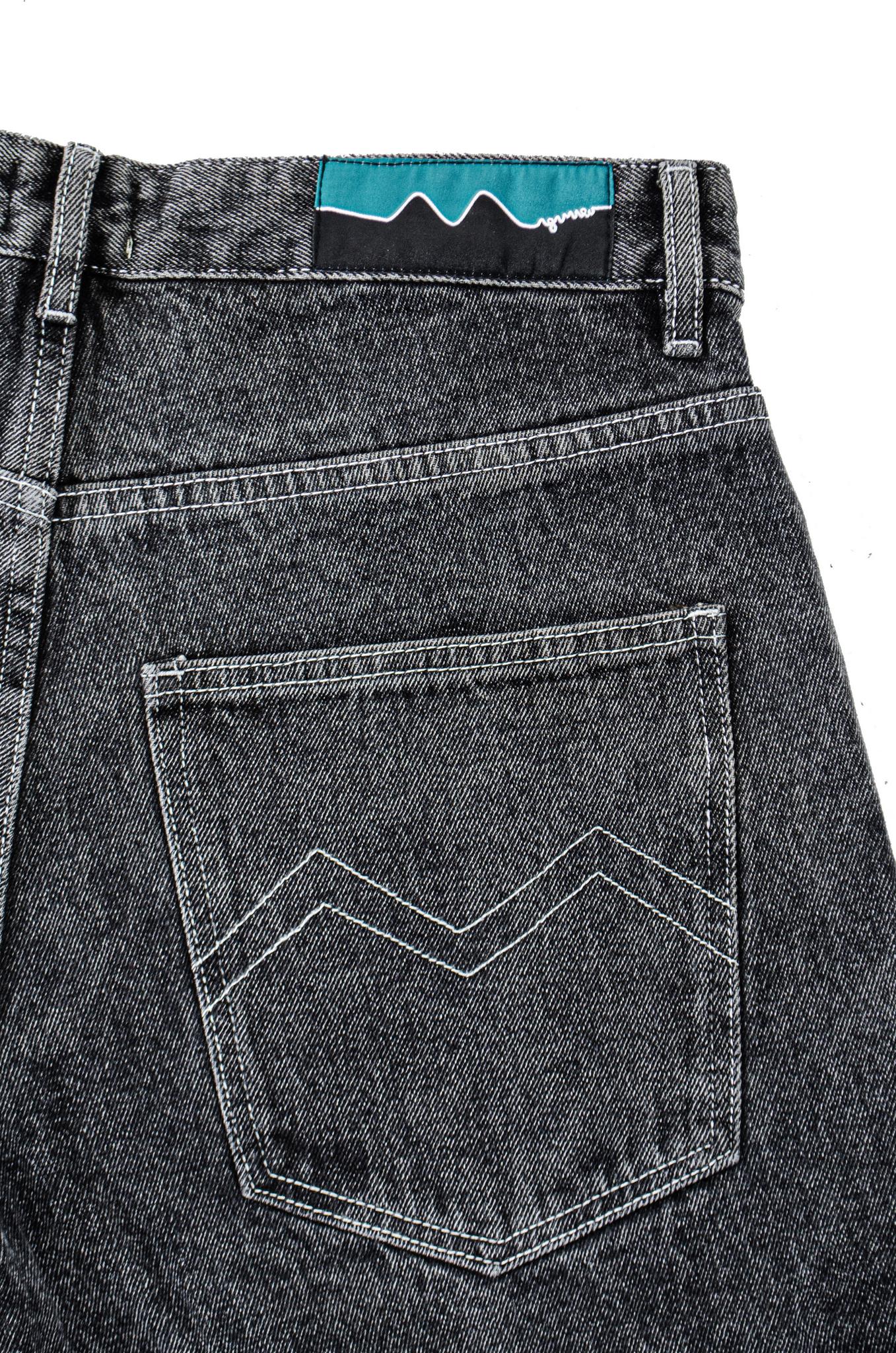 MAGAMAEV BIGGER M JEANS BLACK WASHED