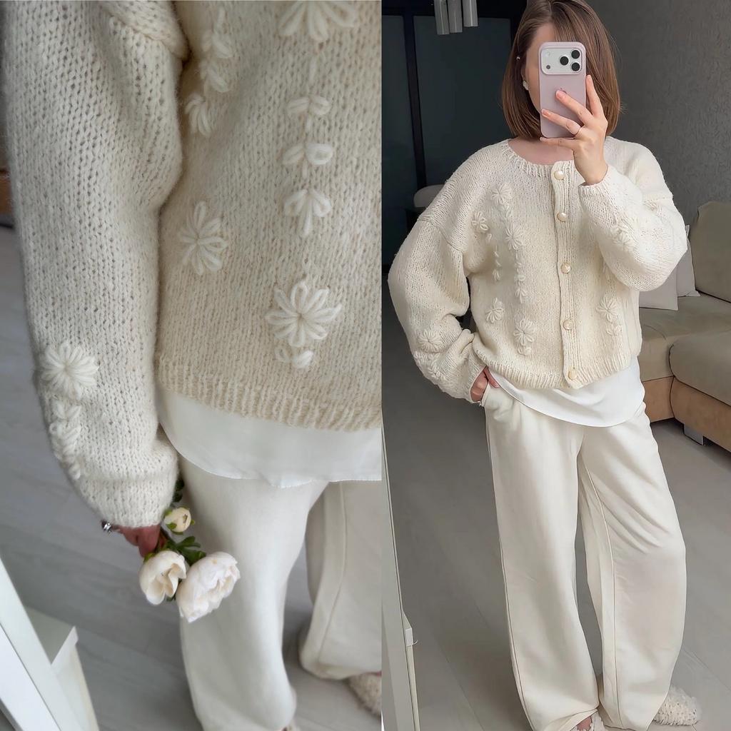 Кардиган Цветы ( молочный)