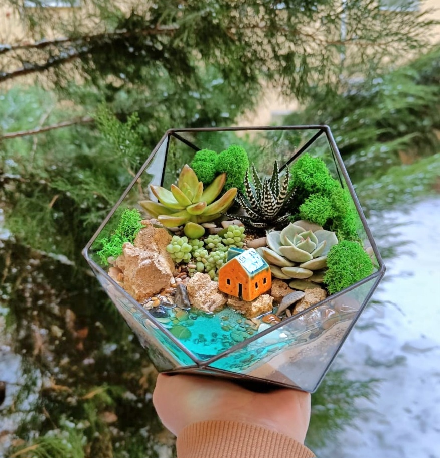 Икосаэдр (размер М) с имитацией воды