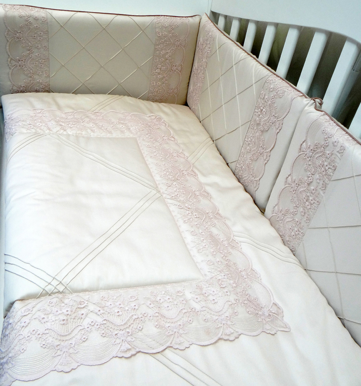 Комплект бортиков #217 цв.светло-бежевый/пудровый