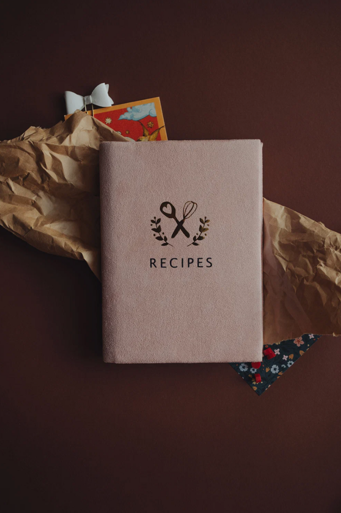 Кулинарная книга "Розовая"