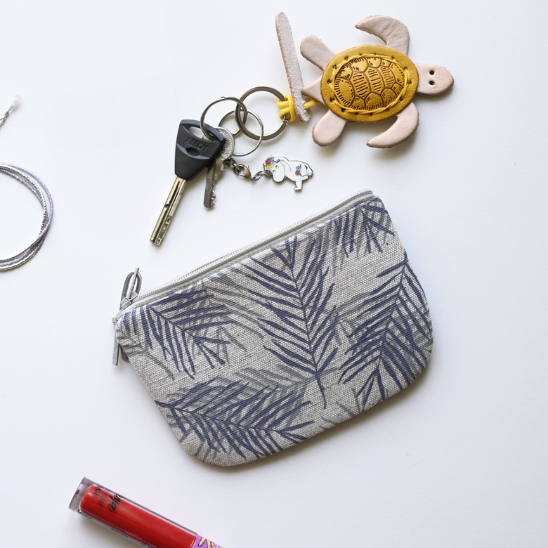 Coin pouch "Palm branches"