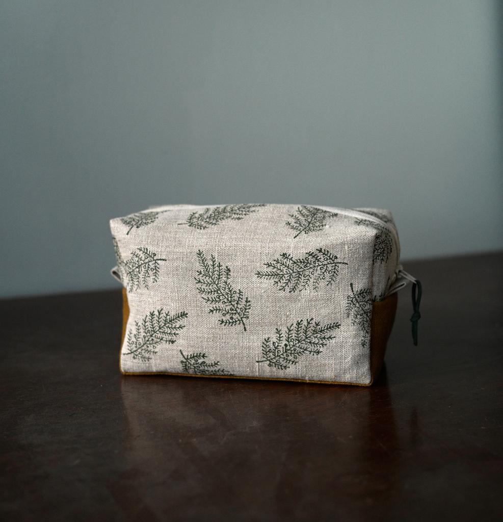 Box Pouch Small Branches