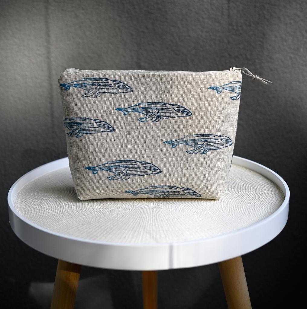 Project pouch "Whales"
