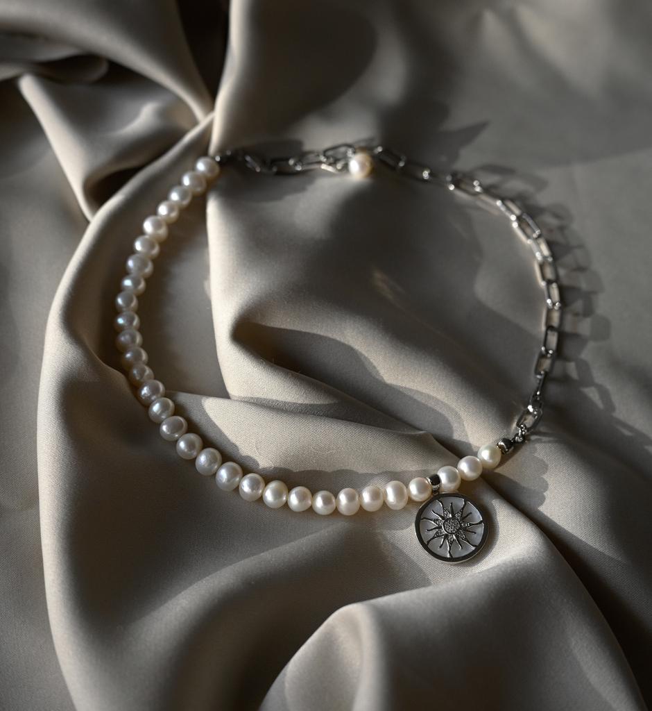 Pearl Necklace Margo