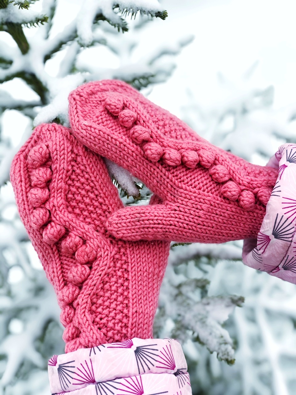 Варежки индийским клином #рябиновые_варежки