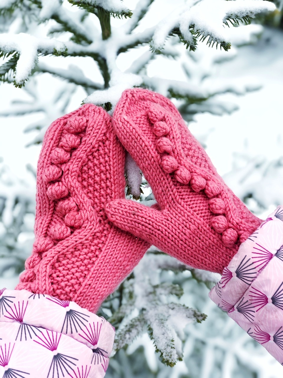 Варежки индийским клином #рябиновые_варежки