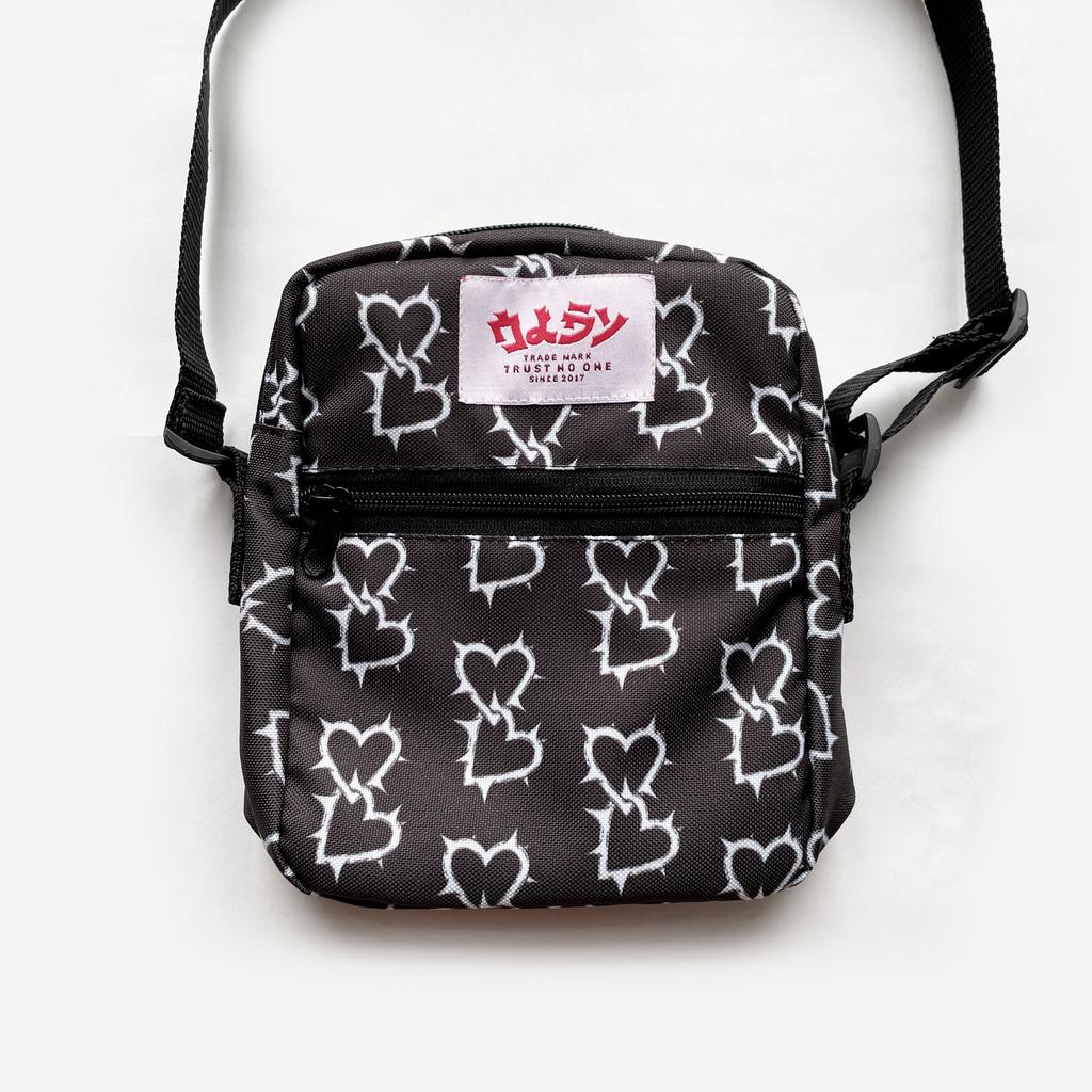 Сумка-мессенджер Oldy (черный, сердца)