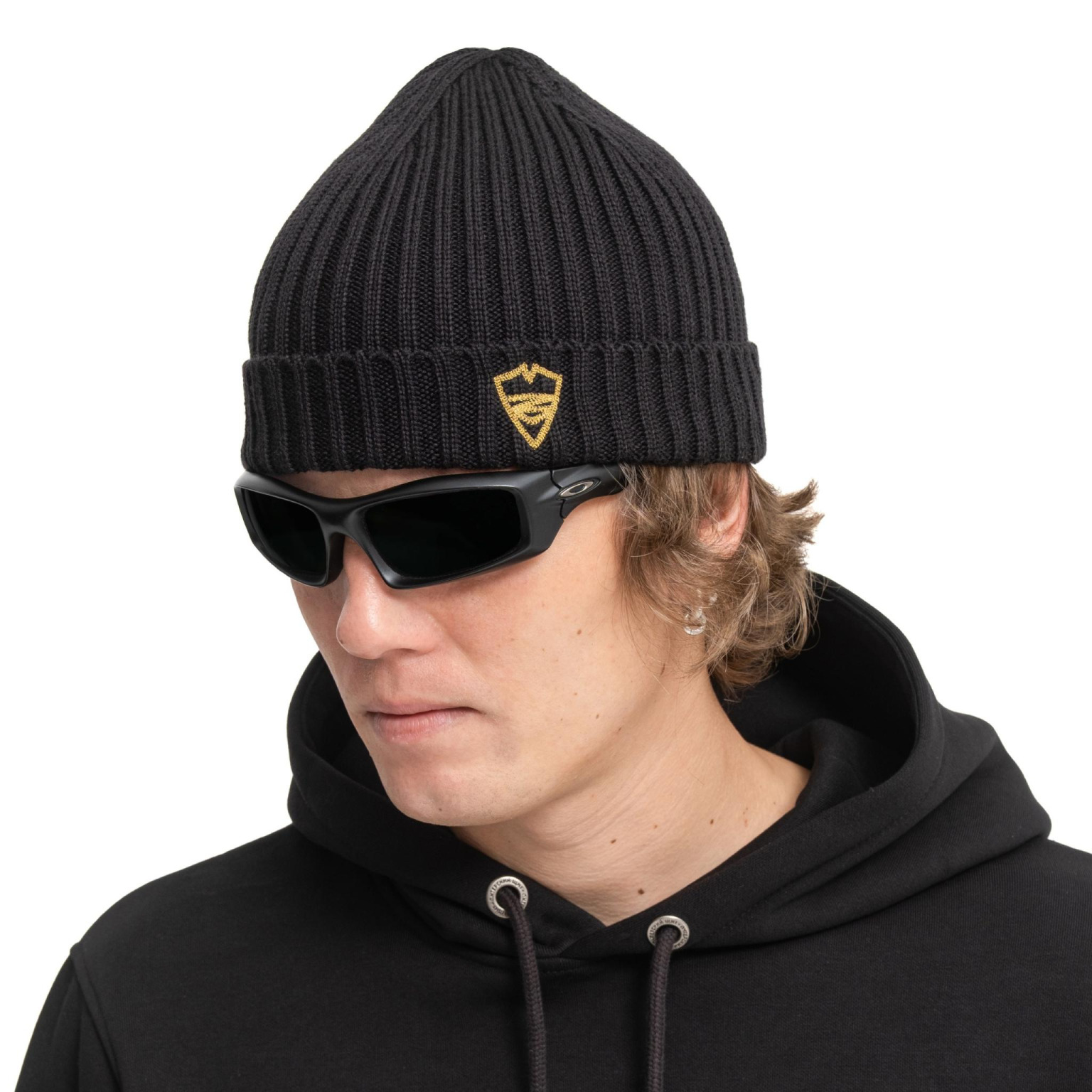 Шапка Питерский Щит «Лого»