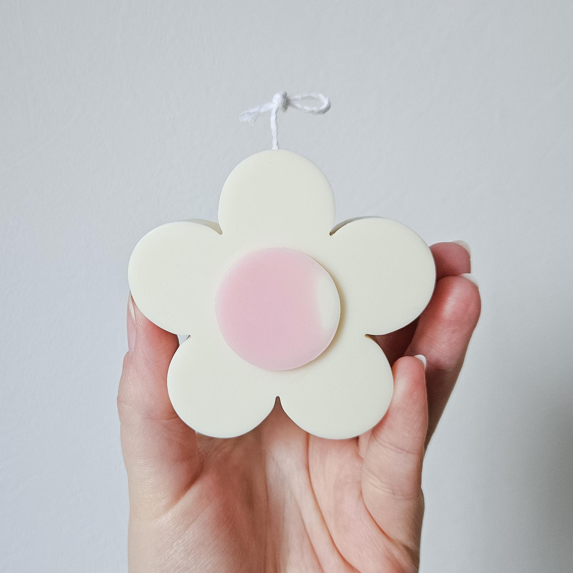 Свеча цветочек