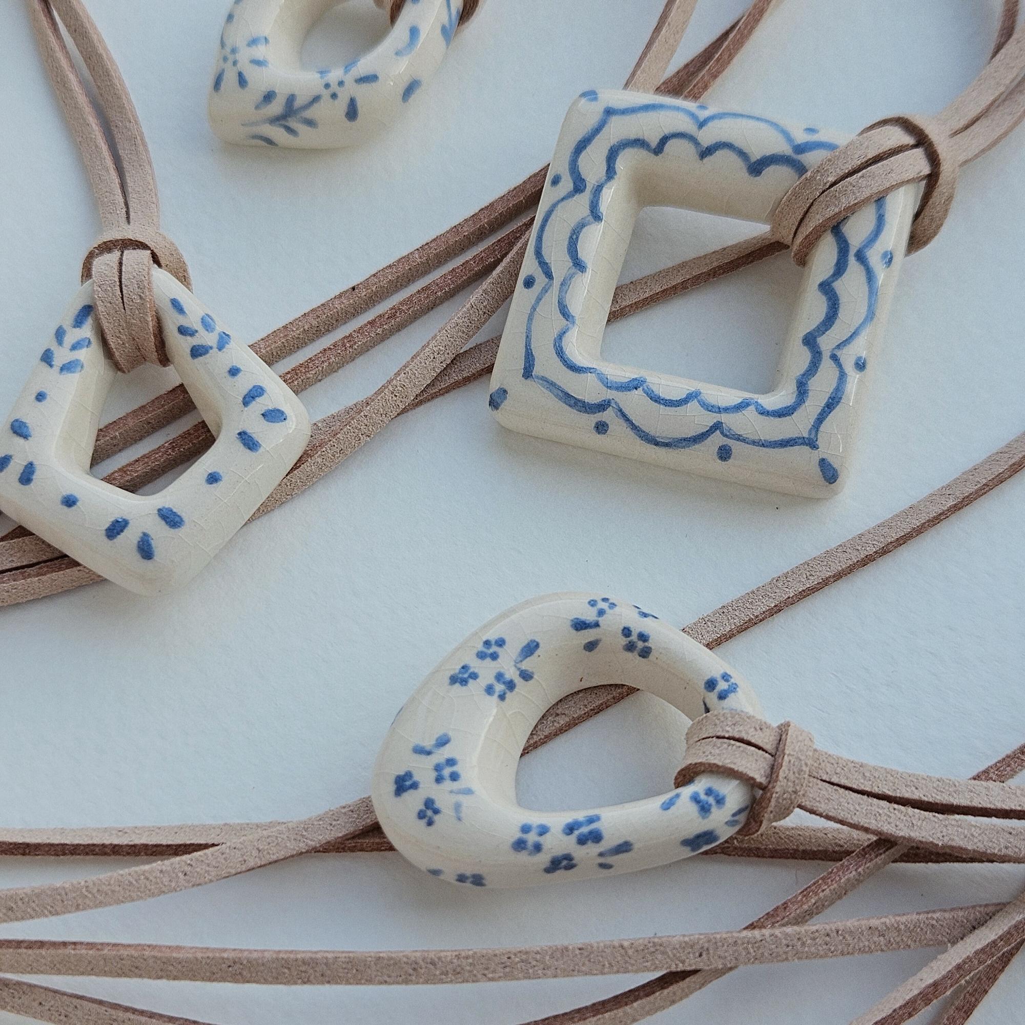 Керамические кулоны "Эхо гжели"