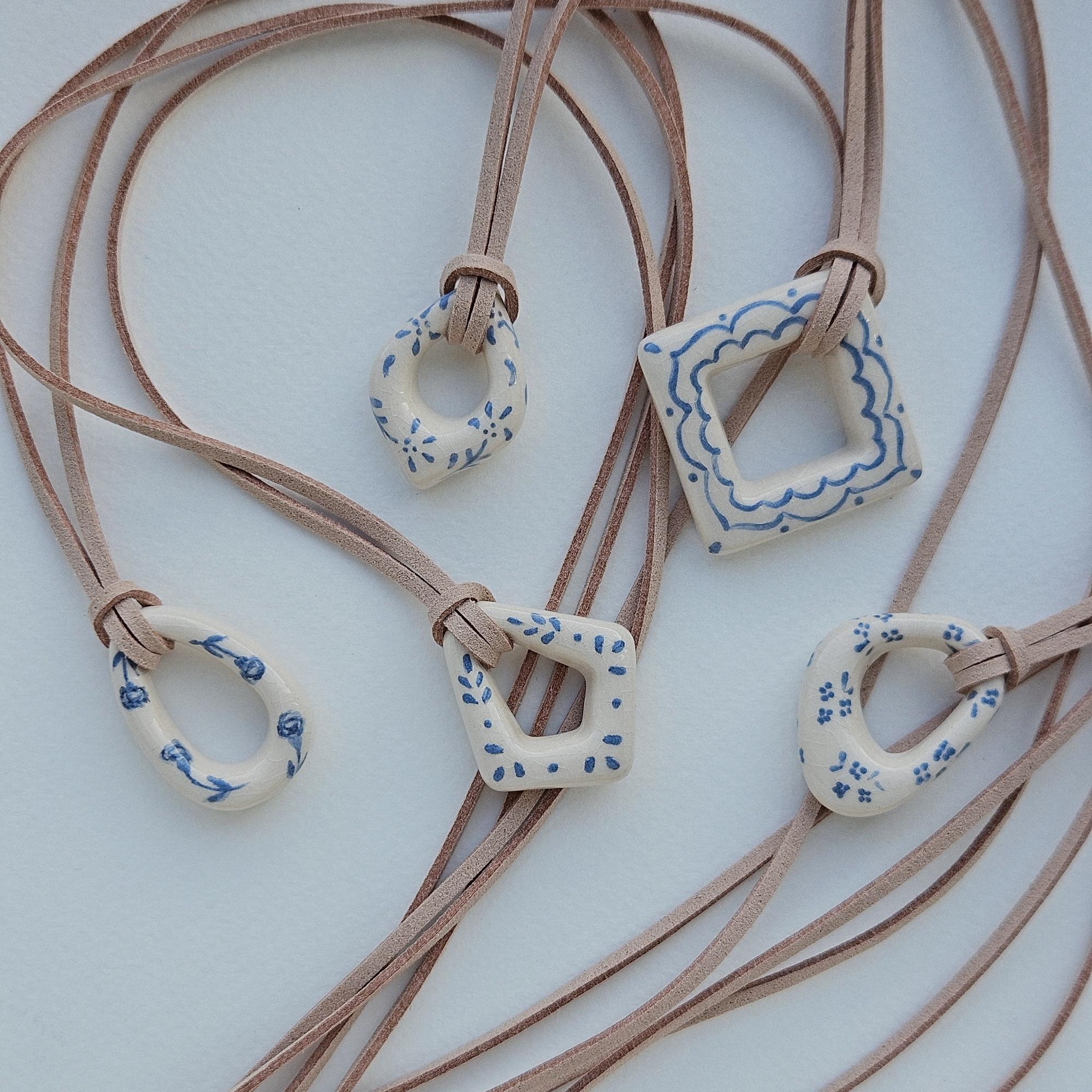 Керамические кулоны "Эхо гжели"