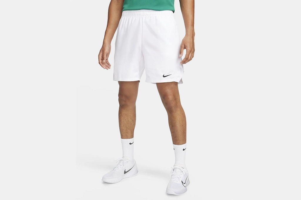 Шорты теннисные Nike Court Dri-Fit Victory Short 7in (белый)