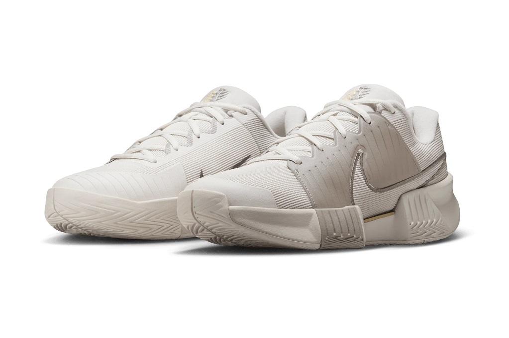 Теннисные кроссовки мужские Nike Air Zoom GP Challenge Pro HC PRM