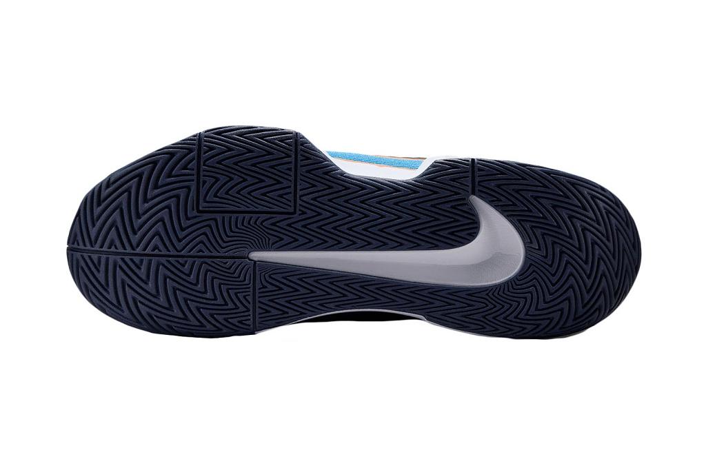 Теннисные кроссовки мужские Nike Air Zoom GP Challenge Pro HC