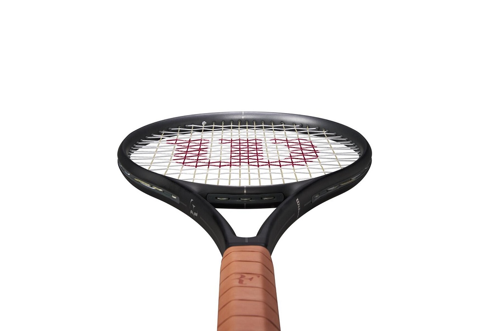 Теннисная ракетка Wilson RF 01 Future Lite (98", 265 гр, бал. 32 см)