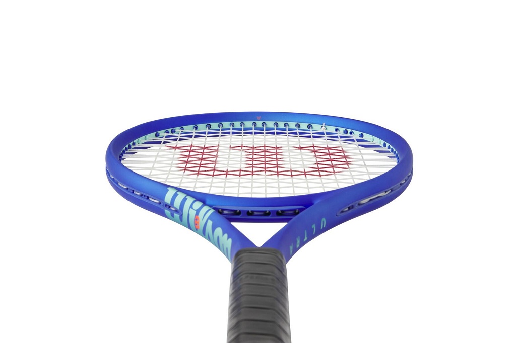 Теннисная ракетка Wilson Ultra 100 v5.0 (100", 300 гр, бал. 32 см)