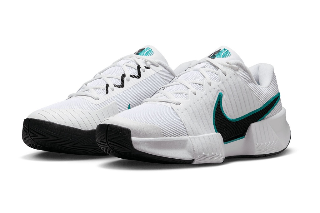 Теннисные кроссовки мужские Nike Air Zoom GP Challenge Pro HC