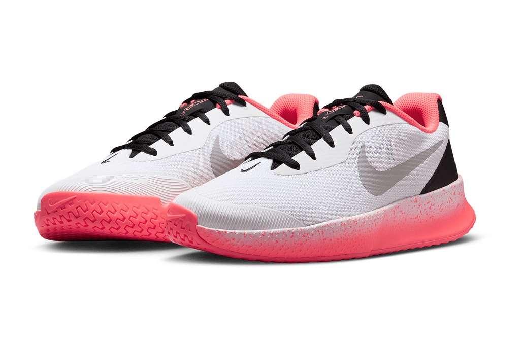 Теннисные кроссовки женские Nike Vapor Lite 3 HC PRM