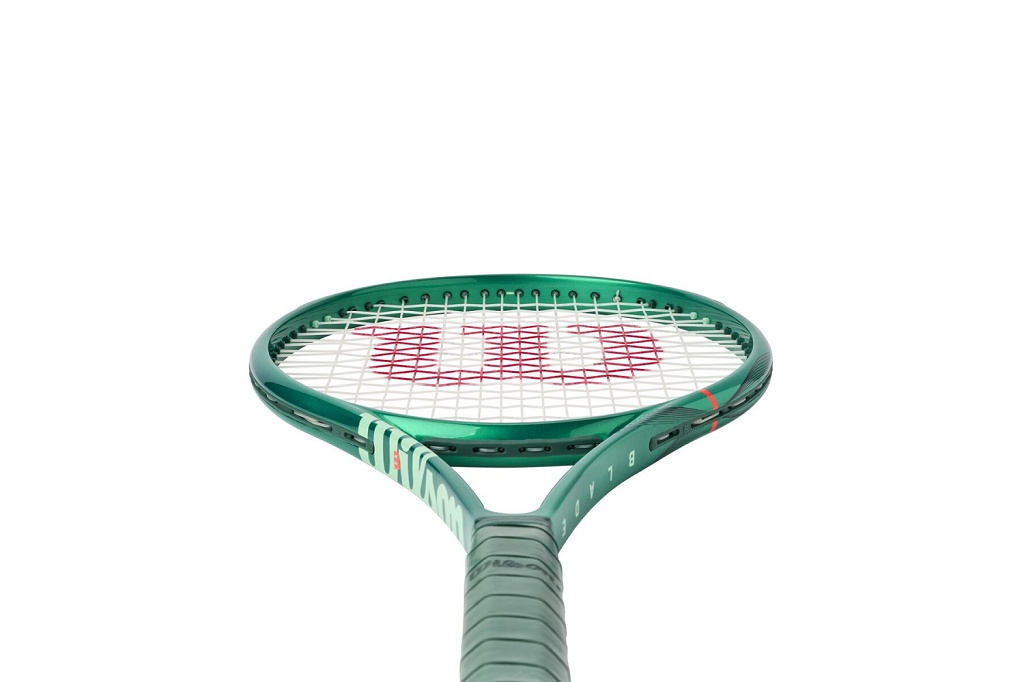 Теннисная ракетка Wilson Blade 100L v10.0 (100", 285 гр, бал. 33 см)