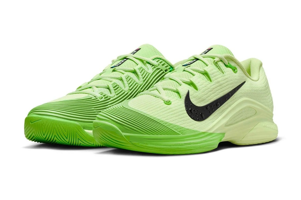 Теннисные кроссовки мужские Nike Air Zoom Vapor 12 HC PRM