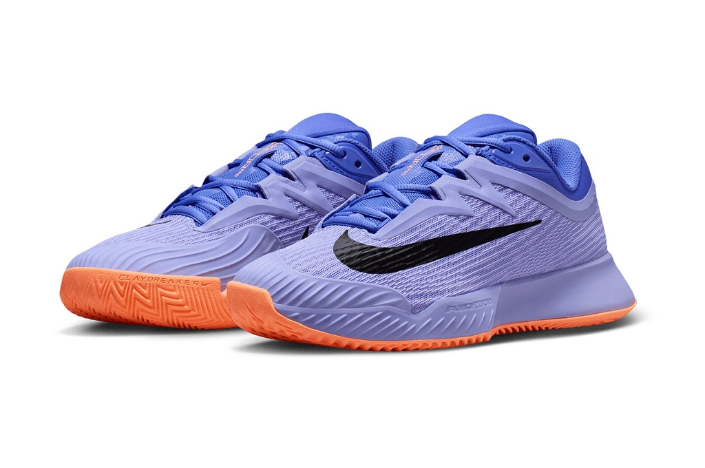 Теннисные кроссовки женские Nike Air Zoom Vapor Pro 3 CLY (грунт)
